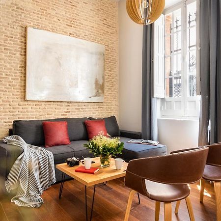 Imperial Luxury Apartment Севилья Экстерьер фото